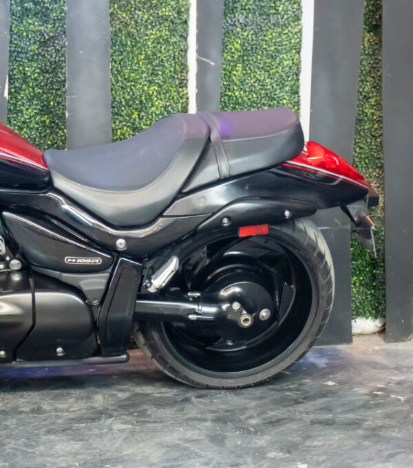 SUZUKI VZR1800BZL5 BOULEVARD M109R BOSS 2015 - Imagen 4