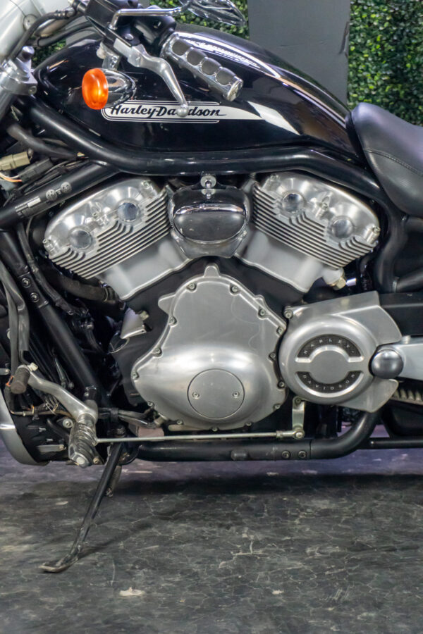 HARLEY-DAVIDSON VRSCB V-ROD 2004 - Imagen 4