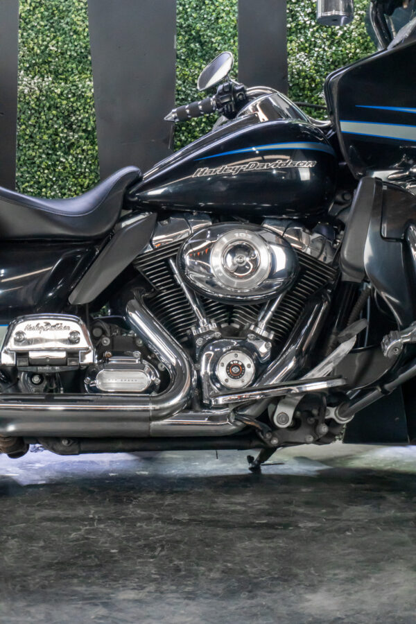 HARLEY-DAVIDSON FLTRU ROAD GLIDE ULTRA 2013 - Imagen 3