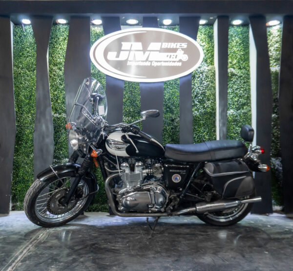 TRIUMPH BONNEVILLE T100 2007