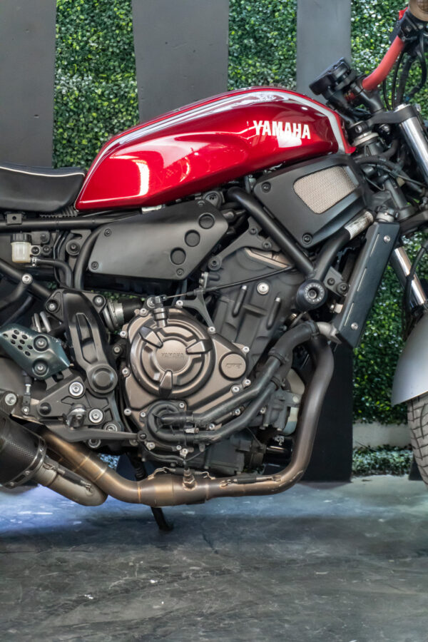 YAMAHA XSR700 2018 - Imagen 3