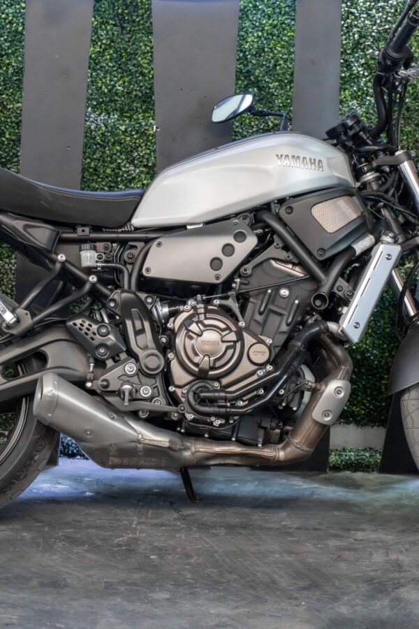 YAMAHA XSR700 2018 - Imagen 7