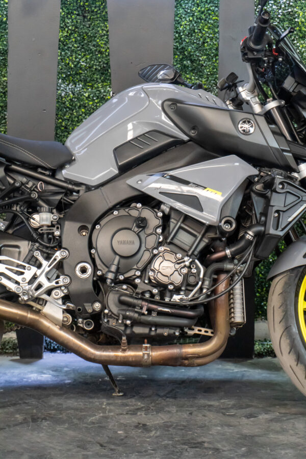 YAMAHA FZ-10 2017 - Imagen 7