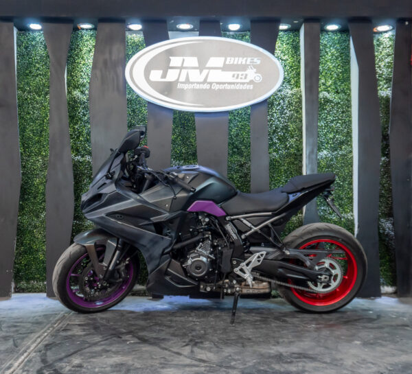 SUZUKI GSX800FRQM4 GSX-8R 2024