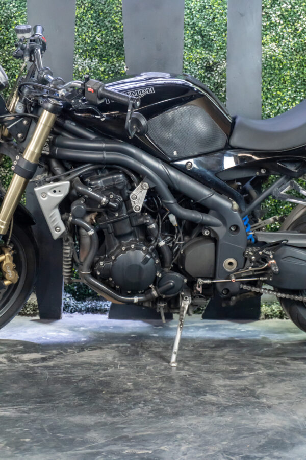 TRIUMPH SPEED TRIPLE 1050 2006 - Imagen 5