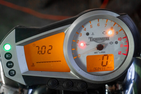 TRIUMPH SPEED TRIPLE 1050 2006 - Imagen 7