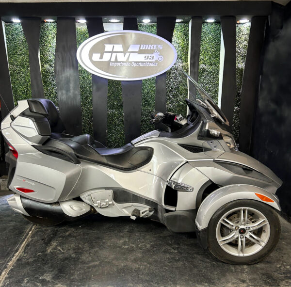 CAN-AM SPYDER RT SE5 AUDIO & CONVENIENCE PACKAGE 2010