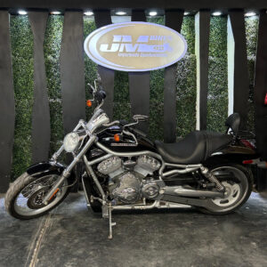 HARLEY-DAVIDSON VRSCAWA V-ROD 2008