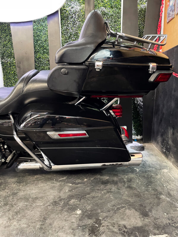 HARLEY-DAVIDSON FLHTK ELECTRA GLIDE ULTRA LIMITED 2014 - Imagen 5