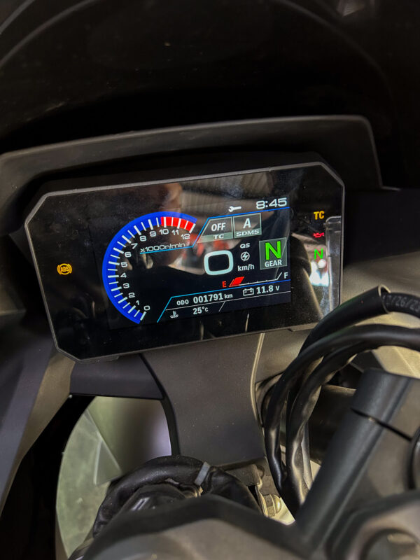 SUZUKI GSX800FRQM4 GSX-8R 2024 - Imagen 8