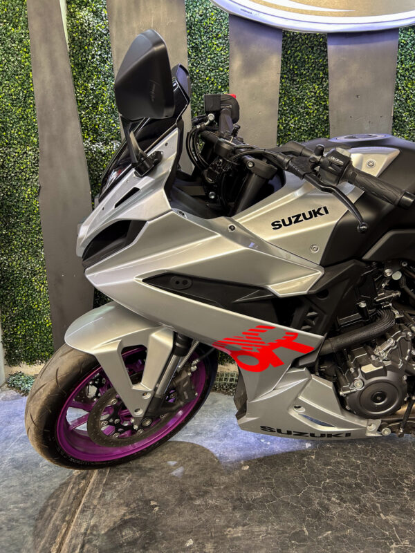 SUZUKI GSX800FRQM4 GSX-8R 2024 - Imagen 3