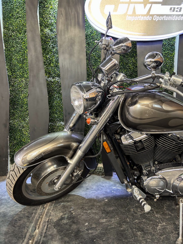 HONDA VT1100C26 SHADOW SABRE 2006 - Imagen 3