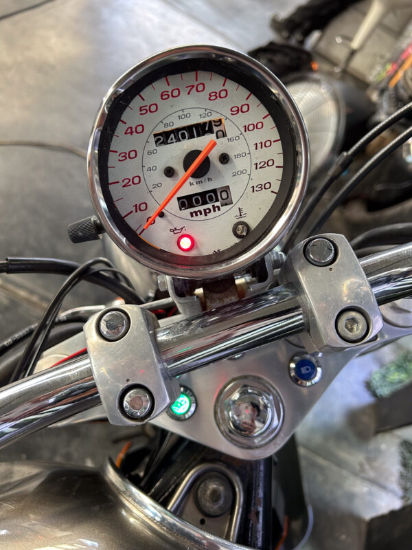 HONDA VT1100C26 SHADOW SABRE 2006 - Imagen 6
