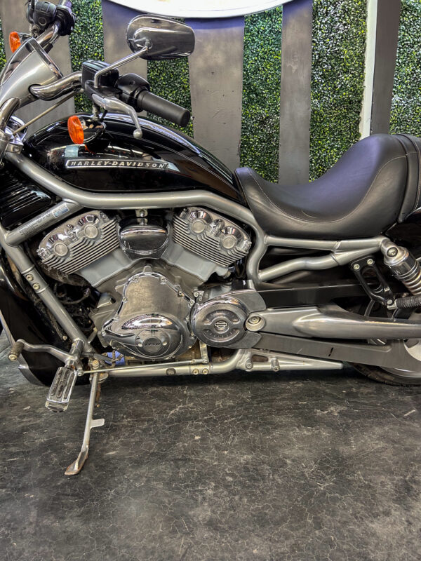 HARLEY-DAVIDSON VRSCAWA V-ROD 2008 - Imagen 4