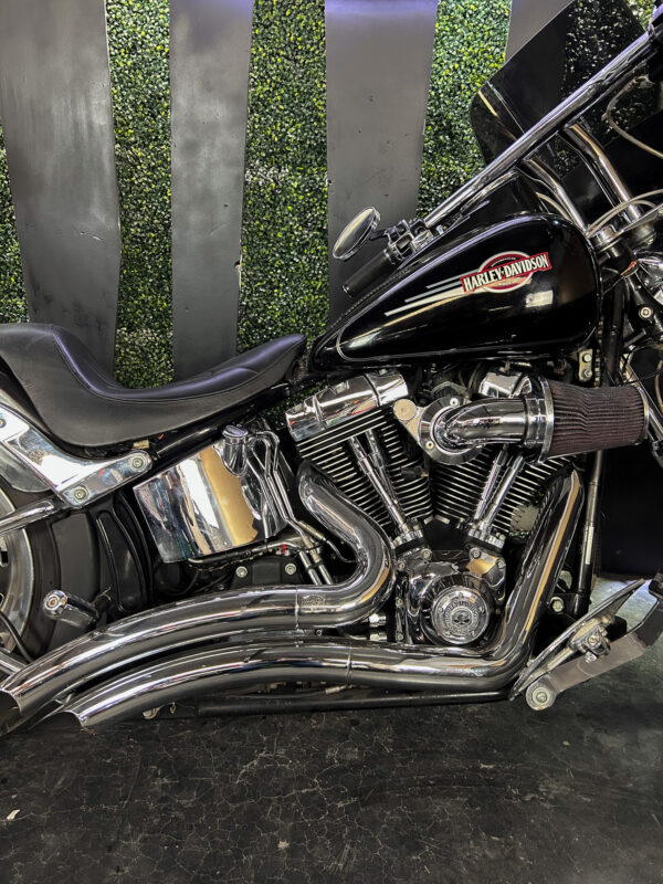 HARLEY-DAVIDSON FXSTC SOFTAIL CUSTOM 2008 - Imagen 4