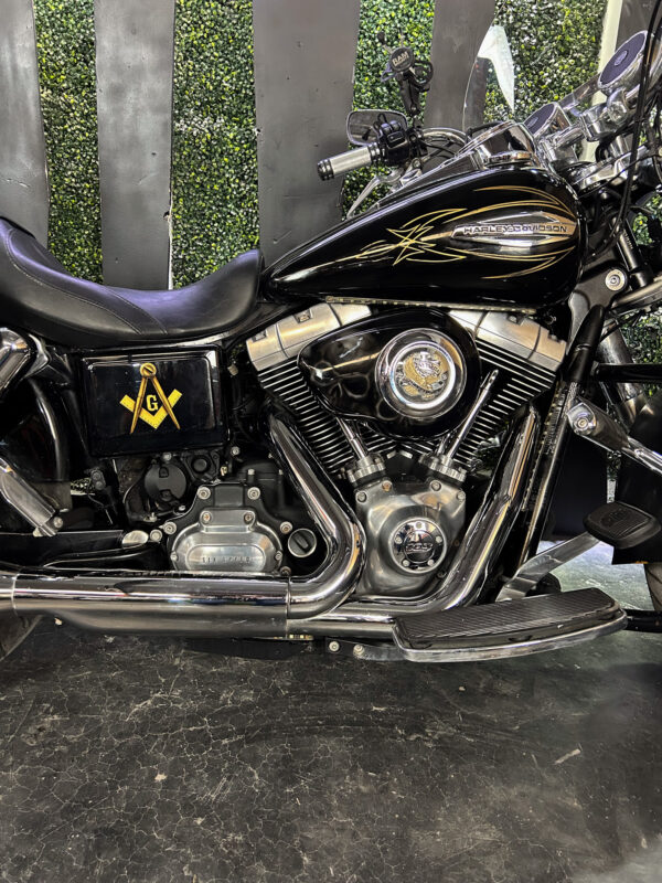 HARLEY-DAVIDSON FLD-103 DYNA SWITCHBACK 2013 - Imagen 4