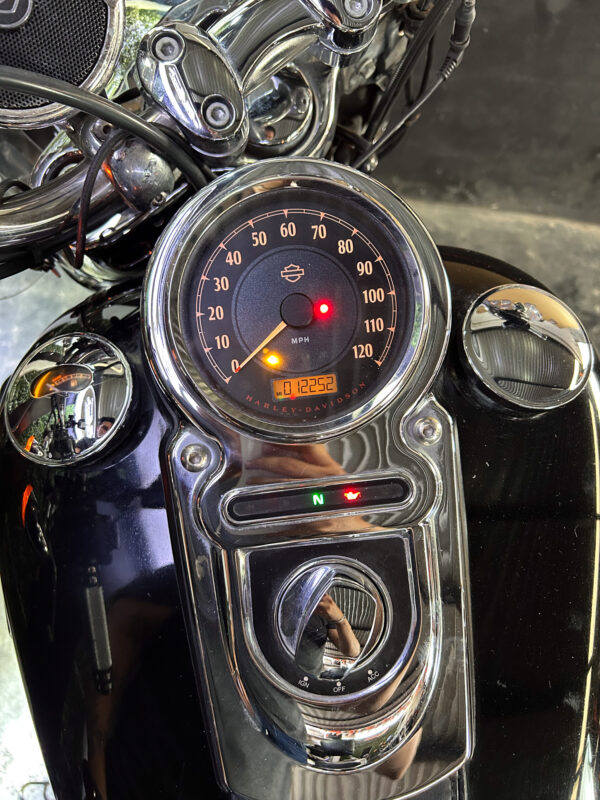HARLEY-DAVIDSON FLD-103 DYNA SWITCHBACK 2013 - Imagen 8