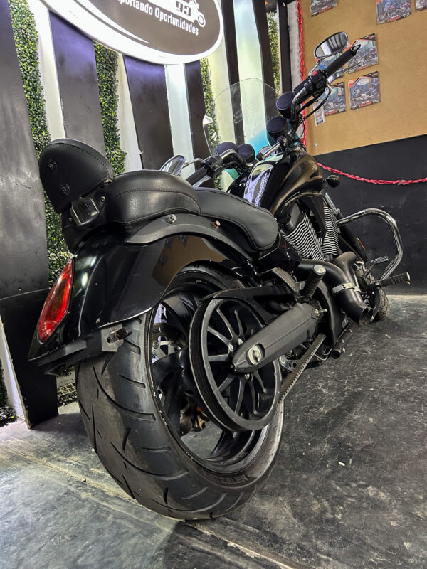 VICTORY MOTORCYCLES 8-BALL 2007 - Imagen 6