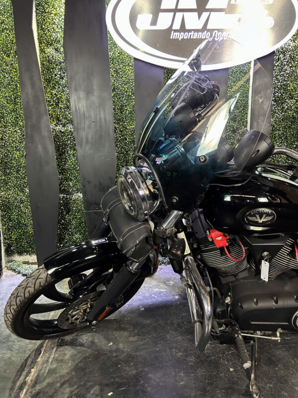VICTORY MOTORCYCLES 8-BALL 2007 - Imagen 3