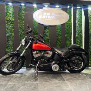 HARLEY-DAVIDSON FXS BLACKLINE 2011