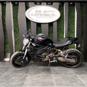DUCATI MONSTER 821 DARK (ABS) 2015