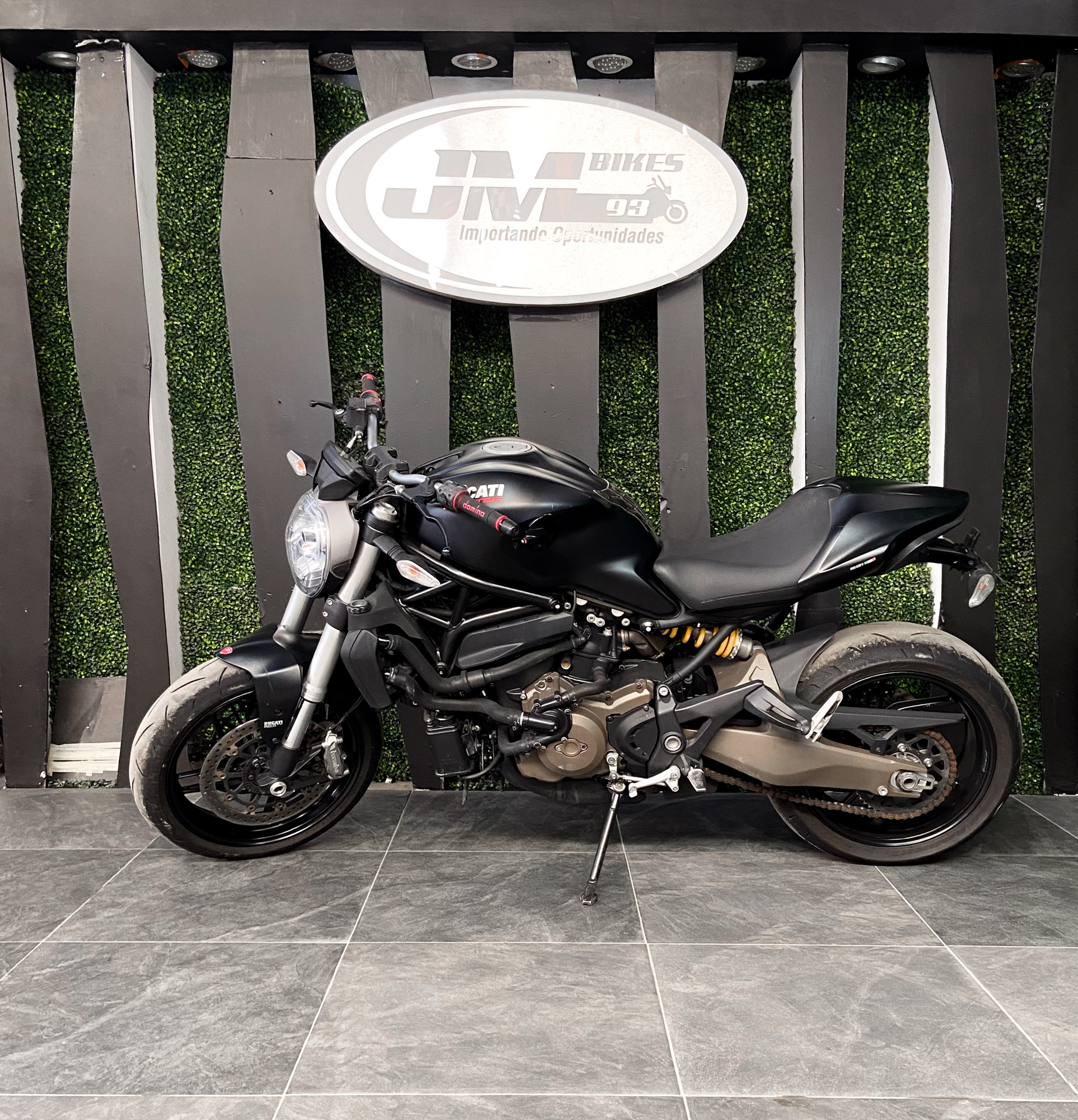 DUCATI MONSTER 821 DARK (ABS) 2015