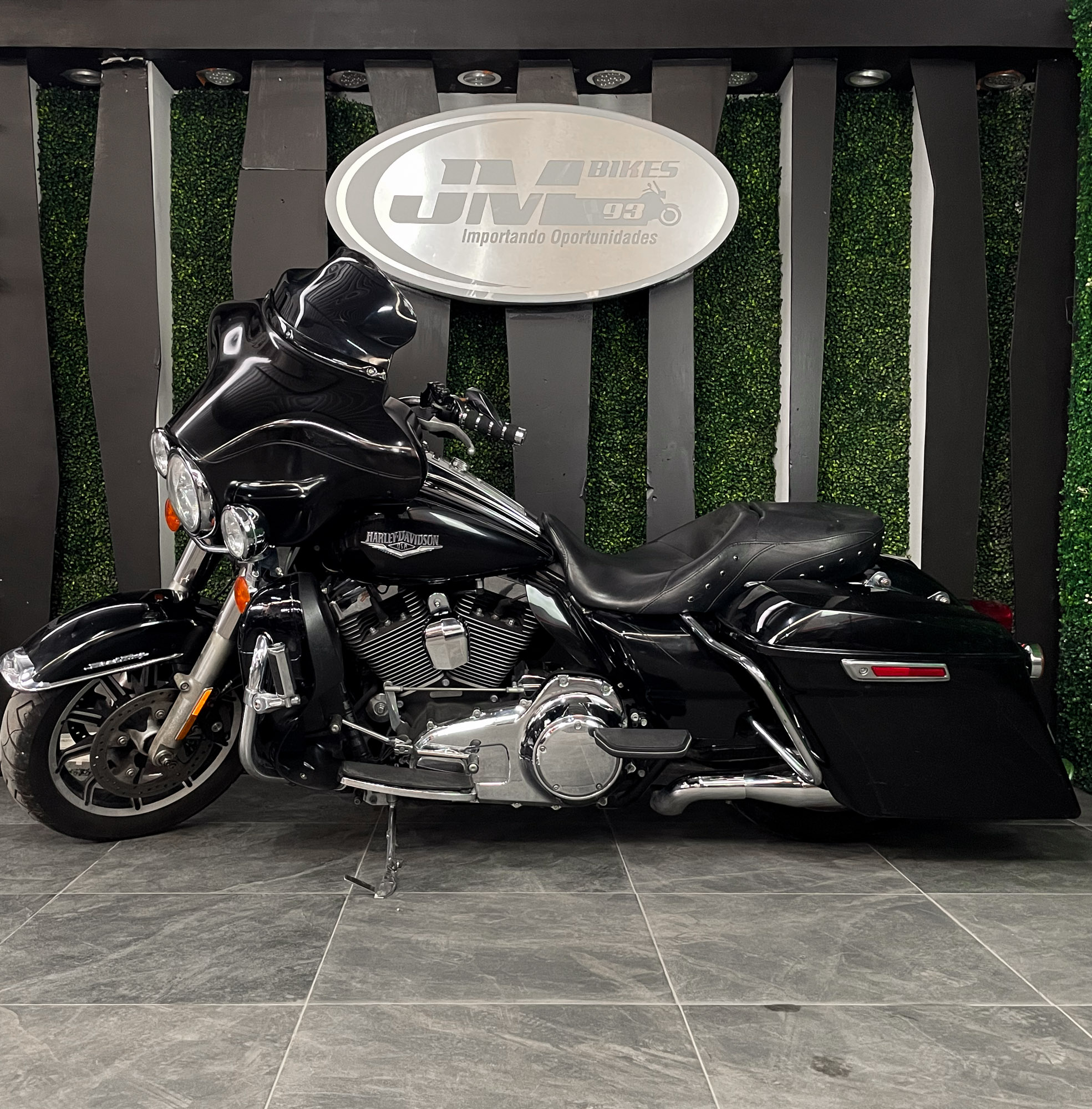 HARLEY-DAVIDSON FLHR ROAD KING 2014