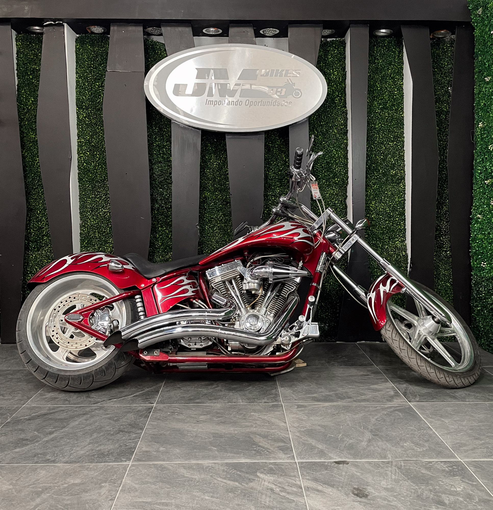 AMERICAN IRONHORSE OUTLAW SY 2004 - Imagen 2