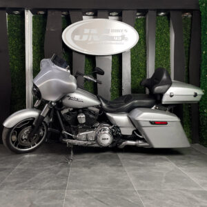 HARLEY-DAVIDSON FLHX STREET GLIDE 2013