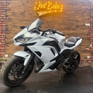KAWASAKI NINJA 650 2022