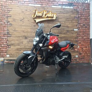 BMW F900R 2024