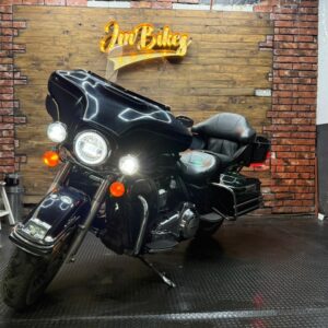 HARLEY-DAVIDSON FLHTCU UL CLSC EL GLIDE 2012
