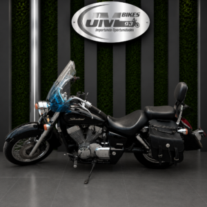 HONDA VT750C4 SHADOW AERO 2004
