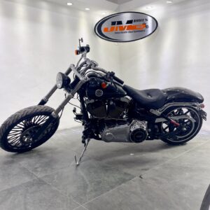 HARLEY-DAVIDSON FXSB BREAKOUT 2014