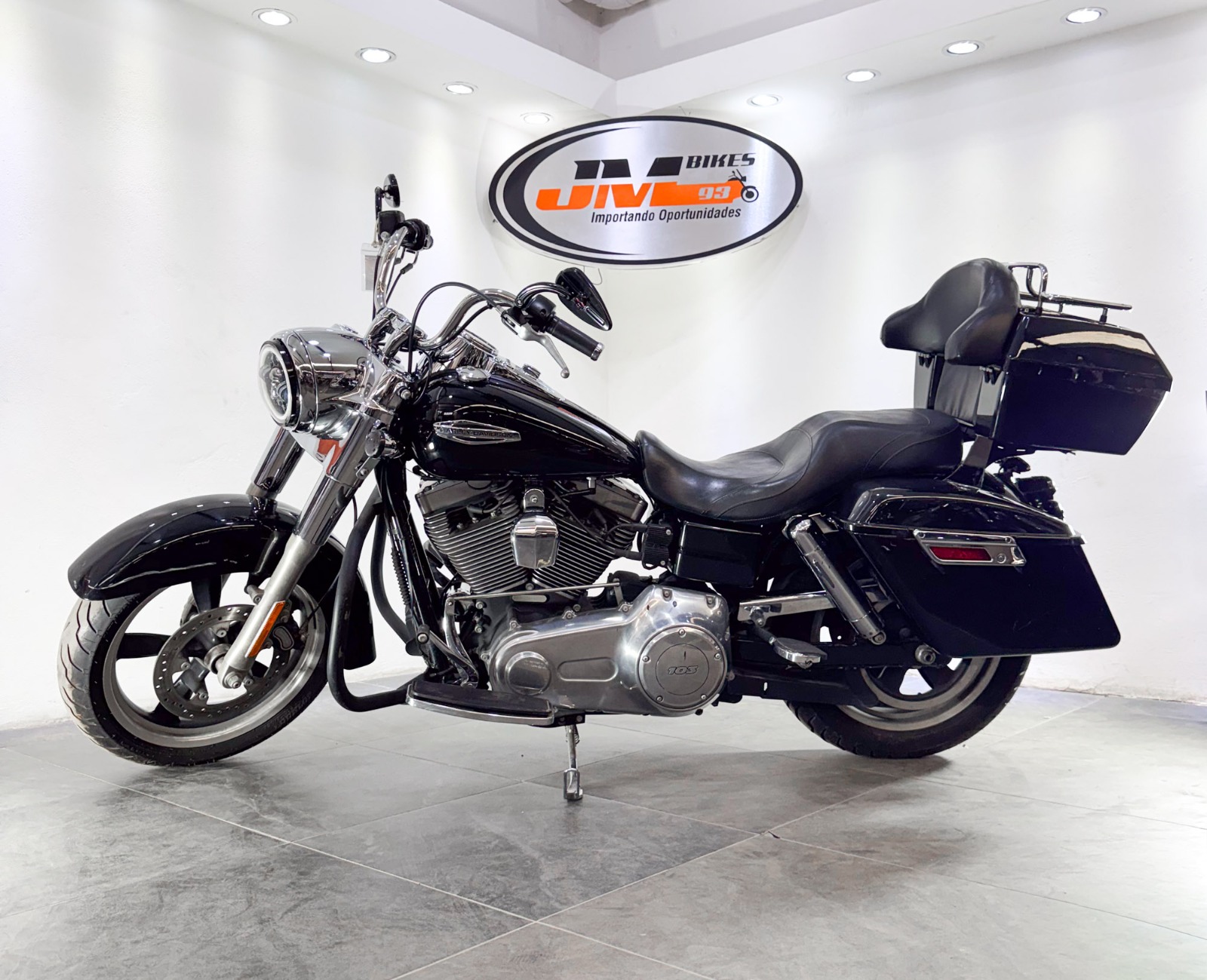 HARLEY DAVIDSON FLD-103 DYNA SWITCHBACK 2012