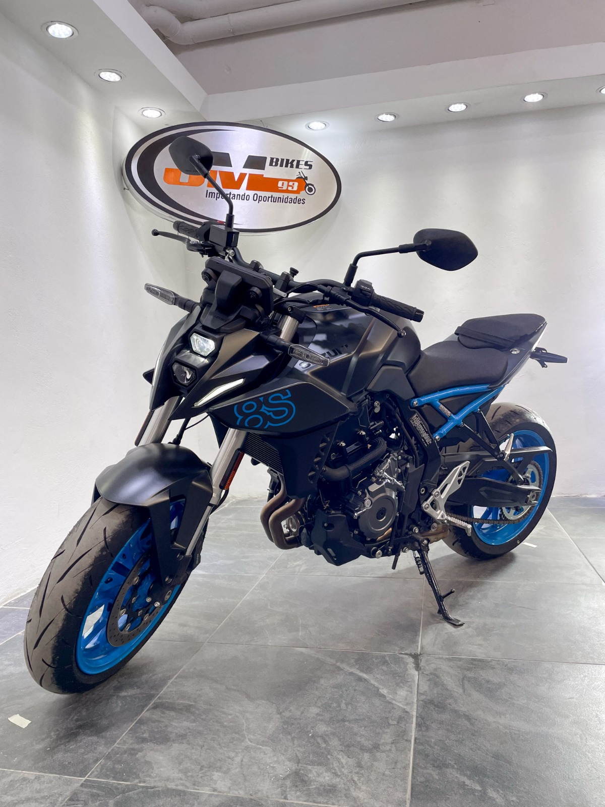 SUZUKI GSX800RQM4 GSX-8S 2024 - Imagen 3