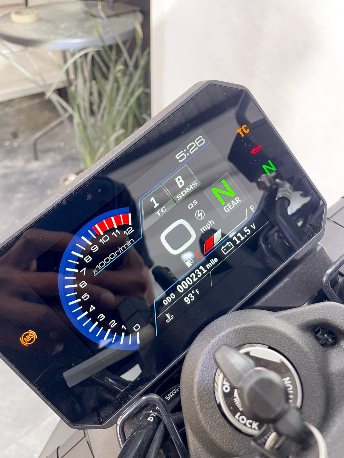 SUZUKI GSX800RQM4 GSX-8S 2024 - Imagen 4