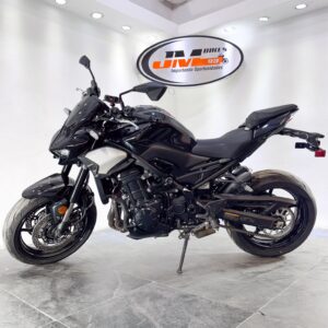 KAWASAKI Z900 ABS 2025