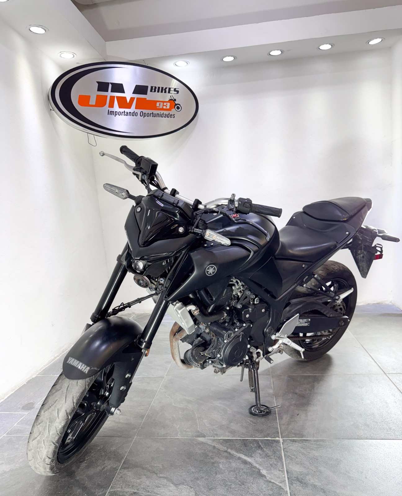 YAMAHA MT-03 2023 - Imagen 3