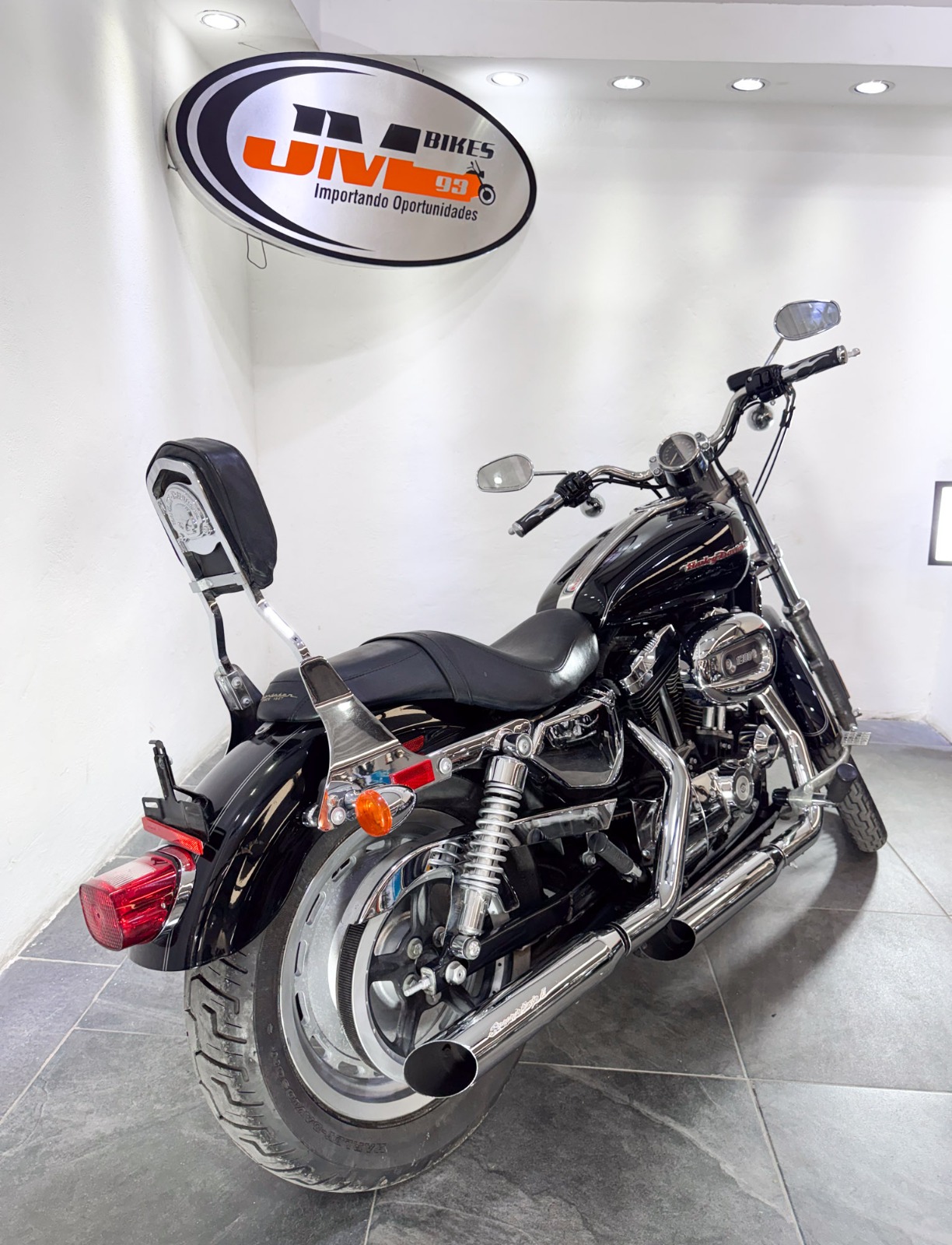 HARLEY-DAVIDSON XL1200C 2004 - Imagen 4