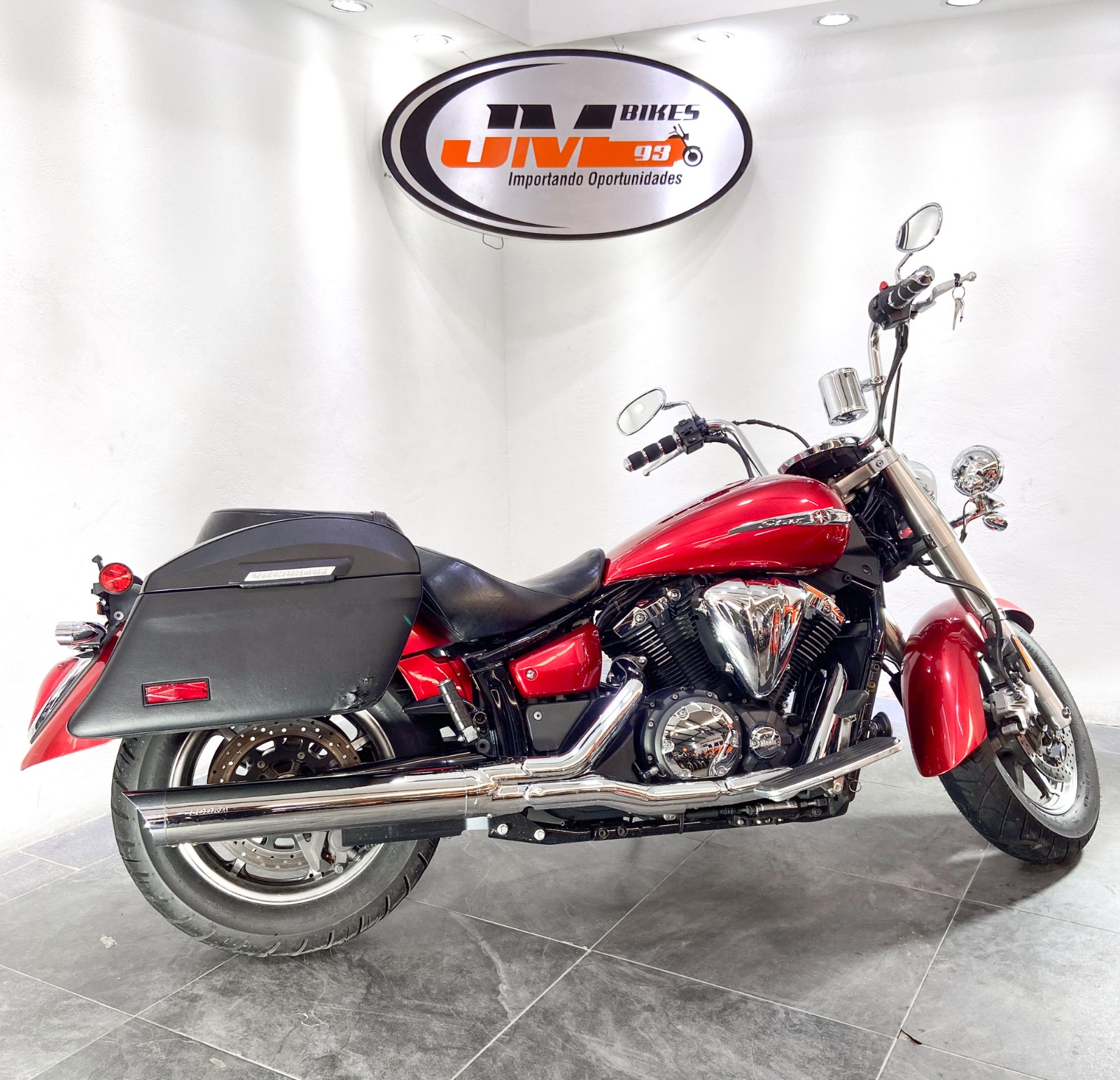 YAMAHA XVS13ABR/C V-STAR 1300 2012 - Imagen 2