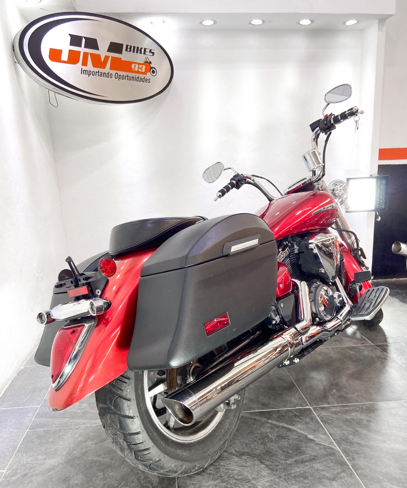 YAMAHA XVS13ABR/C V-STAR 1300 2012 - Imagen 4