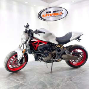DUCATI MONSTER 821 WHITE 2016