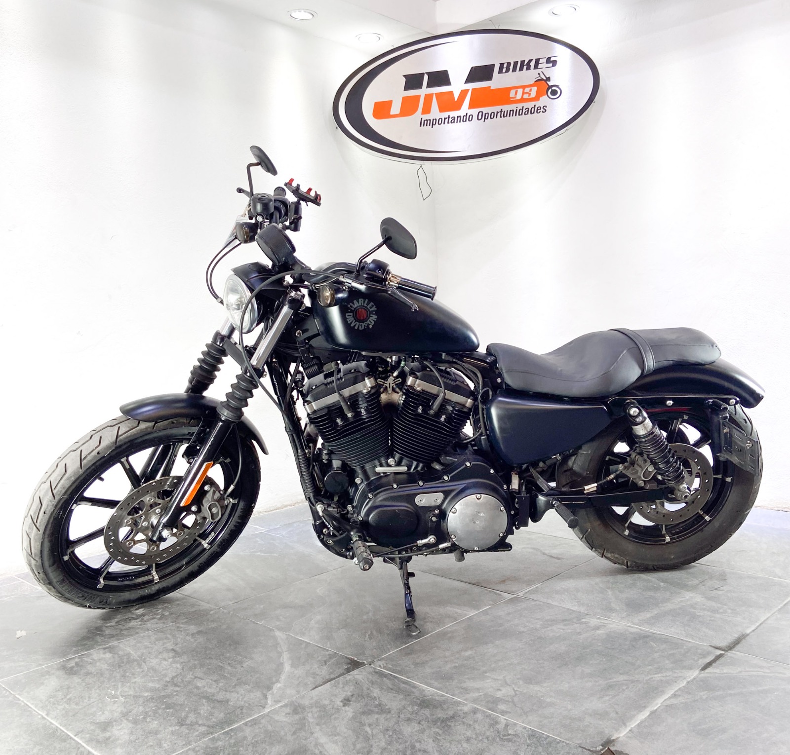HARLEY-DAVIDSON XL883N IRON 2020