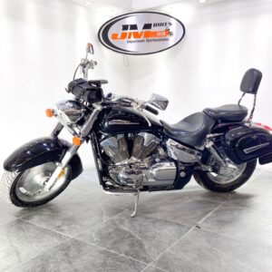 HONDA VTX1300R6 2006